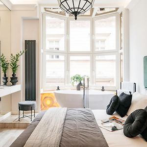 Studio de Luxe