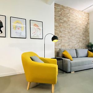 Tarongers, Lovely Flat In The Center