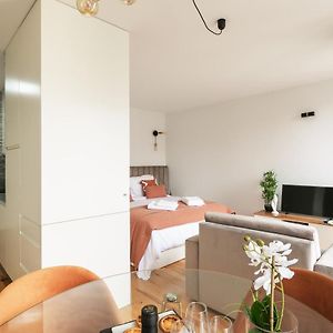 Bright Studio Near Douro River - With Balcony
