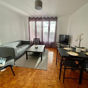 Appartement à 3 Chambres à Coucher