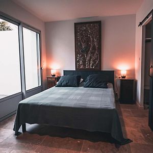 Appartement avec cour privée Centre ville Classé 4 étoiles