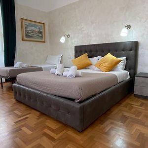 Cavour 44616
