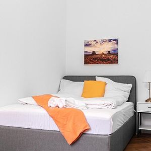 Appartement à 2 Chambres à Coucher