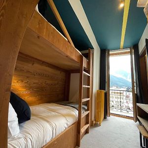 Cabine
