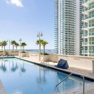 Lovely Condo With City & Ocean Views. Sleep Up To 6 People!