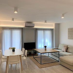 Apartamento Nuevo, 3 Dormitorios Con Terraza