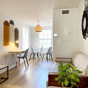Appartement à 2 Chambres à Coucher
