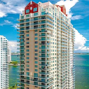 Miami Condo With City & Ocean Views! Sleep Up To 6!