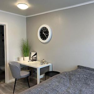 Helena'S Studio, Reykjavik 104