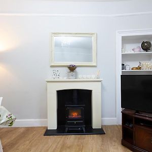 Cosy Near Centre Edinburgh Apartment