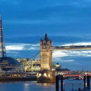 Aplacetostay Central London Apartment, Zone 1 Wat