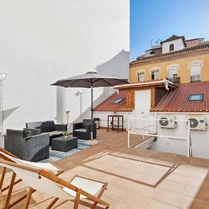 Malasana 51, New Art Apartment, Breakfast Included, Historic Center, Quite Neighborhood, Ml