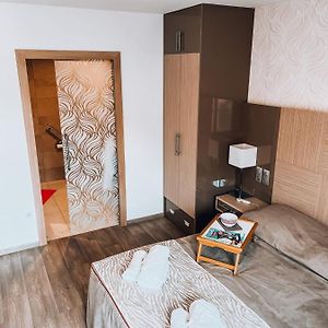 Studio de Luxe