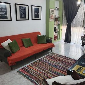 Appartement à 2 Chambres à Coucher