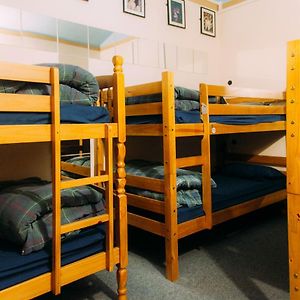 Dormitory Room Mixed