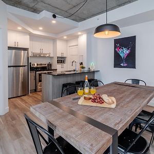 Appartement à 2 Chambres à Coucher