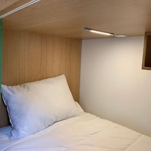Dormitory Room Mixed