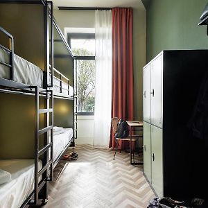 Chambre Juste Pour Femmes Dortoir