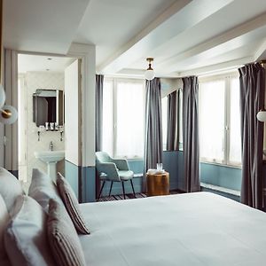 Chambre Classique Lit Queen-Size