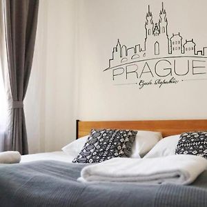Chambre Budgétée Lit King-Size
