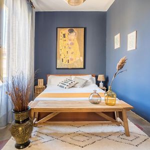 Appartement à 3 Chambres à Coucher