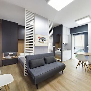 Feel Good Vibes - Apt Suite Athens