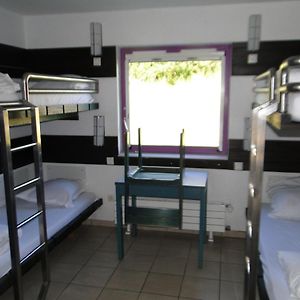 Chambre Juste Pour Femmes Dortoir