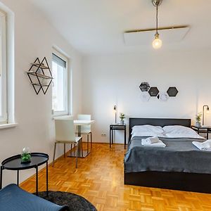 New With A View - Modern Studio