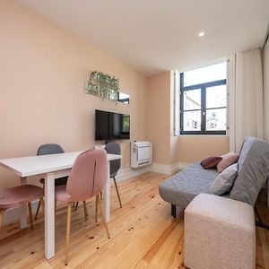 Firmeza Apartment By Amber Star Rent
