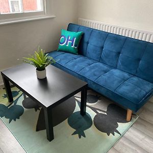 Spacious 2 Bedroom Flat In Paddington