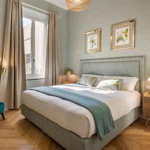 Appartement à 2 Chambres à Coucher