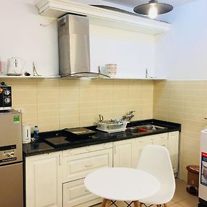 Wind Chimes Hideaway - Apartment In Central Hanoi