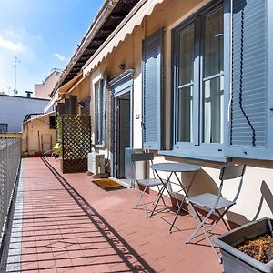 Cosy Studio With Shared Terrace!