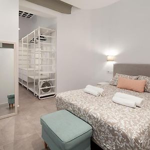 Loft Next To Calle Betis, Best Area Of Seville-Sevillarooms