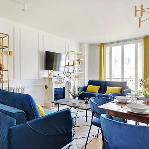 Appartement à 3 Chambres à Coucher