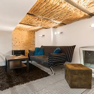 Appartement à 3 Chambres à Coucher