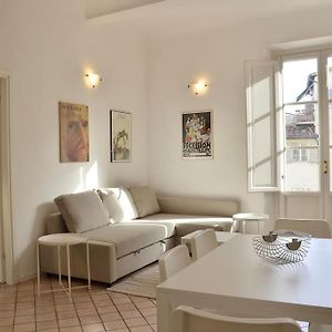 Appartement à 3 Chambres à Coucher