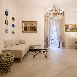 Appartement à 3 Chambres à Coucher