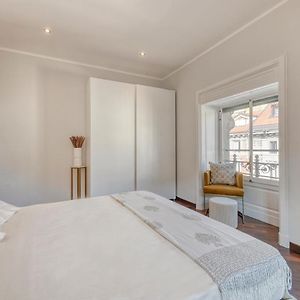 Appartement à 2 Chambres à Coucher
