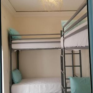 Chambre Juste Pour Femmes Dortoir