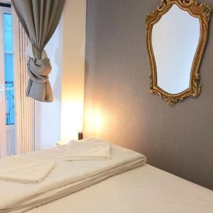 1 Bedroom Apartment - Tv Da Madalena 01