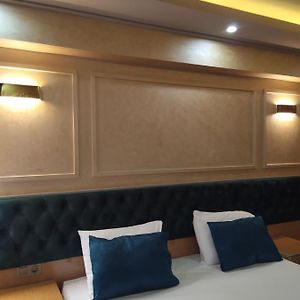 Chambre Standarde Lit Queen-Size