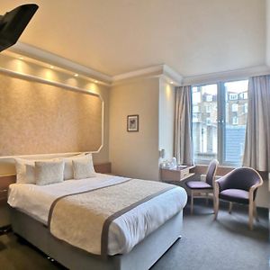 Chambre Double de Base