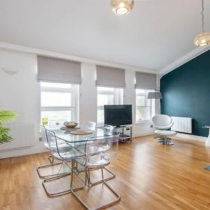 Mulberry North Penthouse By City Living London