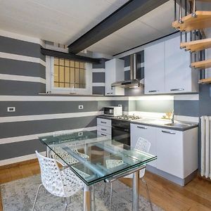 De'Carbonesi, Bologna By Short Holidays