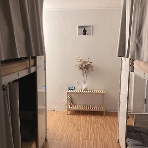 Chambre Juste Pour Hommes Dortoir