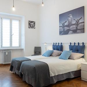 Appartement à 2 Chambres à Coucher