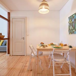 Sunny Apartment In Lisbon!