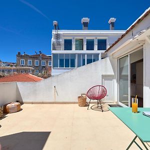 Sunny Apartment With Terrace.River View!