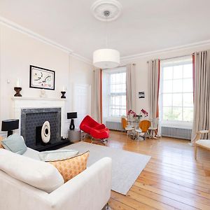 Joivy Contemporary Flat In The New Town
